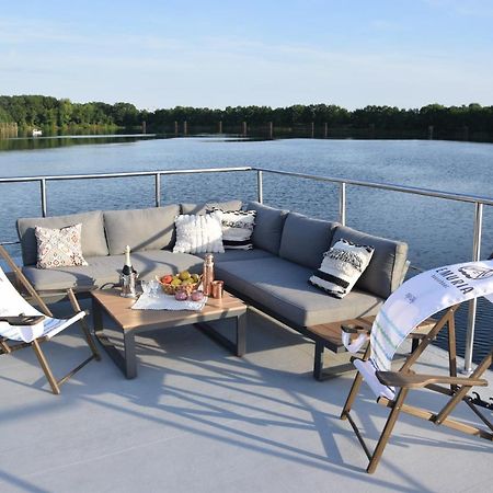Lemuria Houseboat - Plywajacy Domek Na Wodzie Breslavia Exterior foto