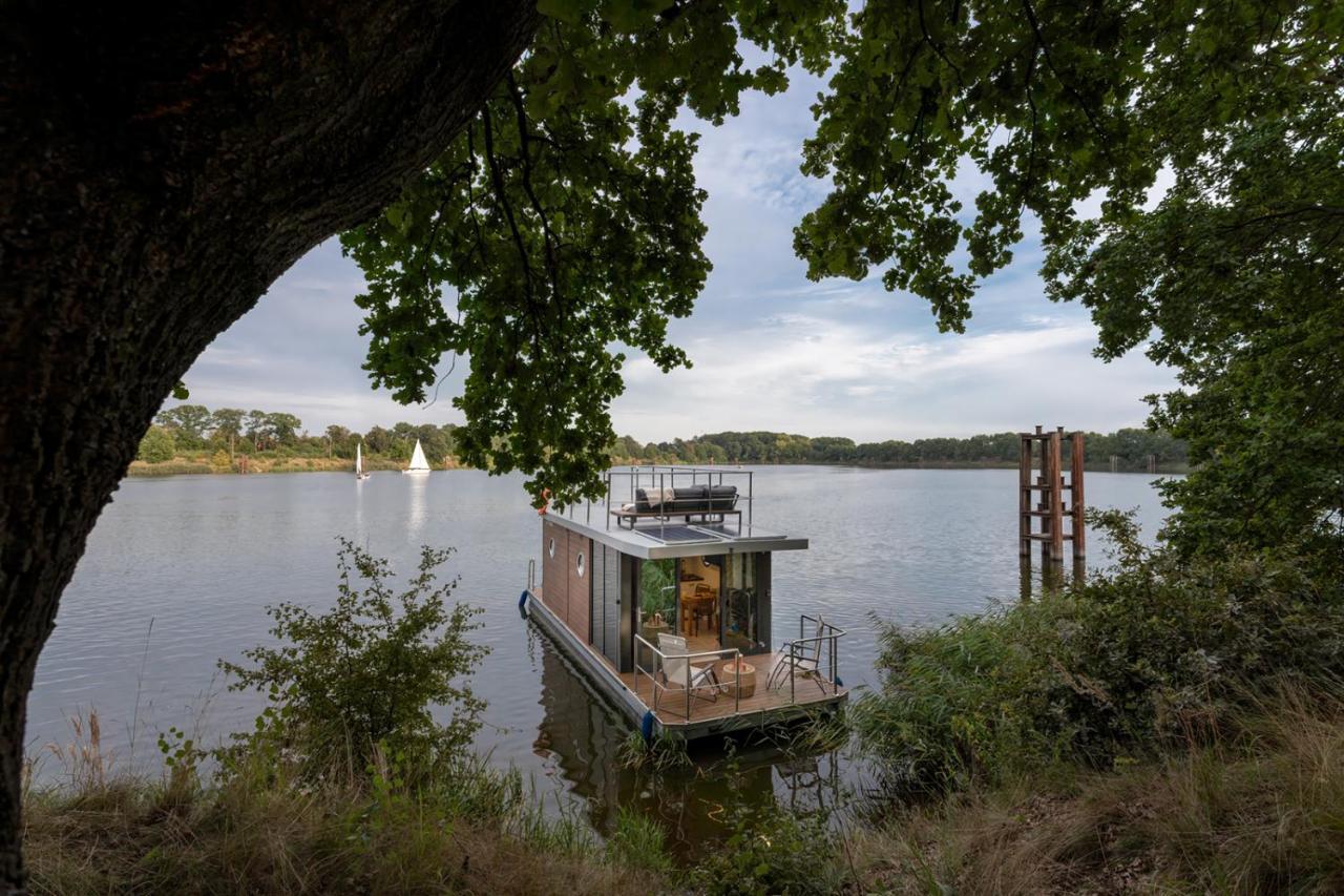 Lemuria Houseboat - Plywajacy Domek Na Wodzie Breslavia Exterior foto